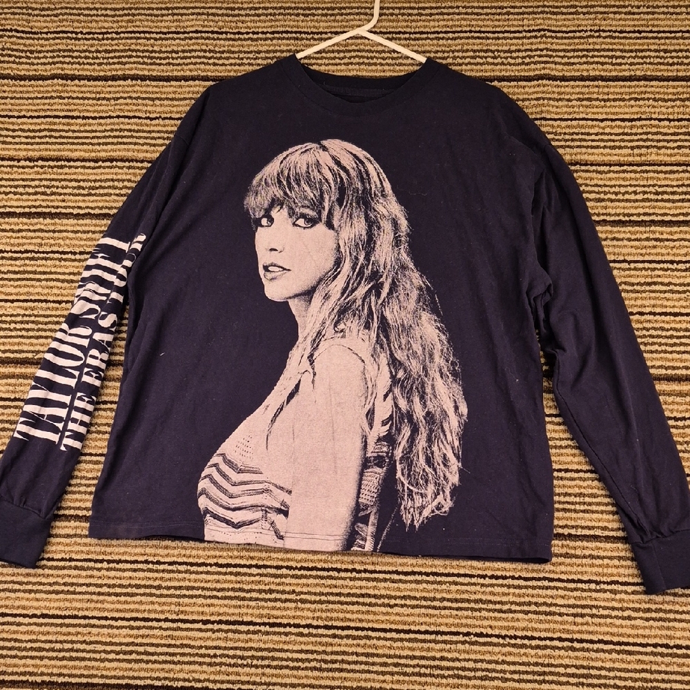 TAYLOR SWIFT The‎ Eras Tour Midnight Blue Sz XL Swiftie Mens Long Sleeve T Shirt